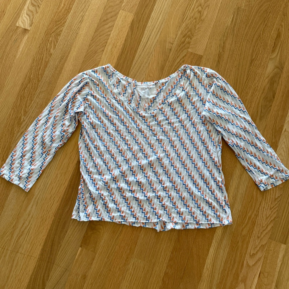 Acacia Basics Vintage Zigzag Pattern Top